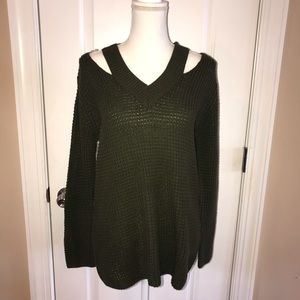 NWT Cold Shoulder Knit Blouse